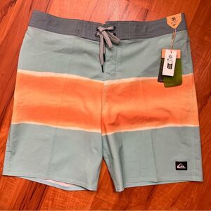 Quiksilver Men's Surfsilk Board Shorts NWT size 31